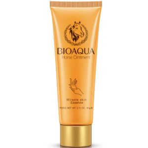 Bioaqua Horse Oil Moisturizing Hand Cream